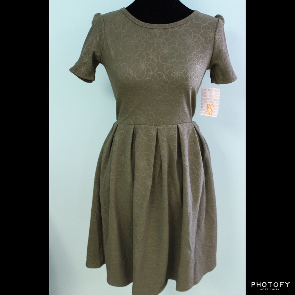 LuLaRoe Amelia Dress